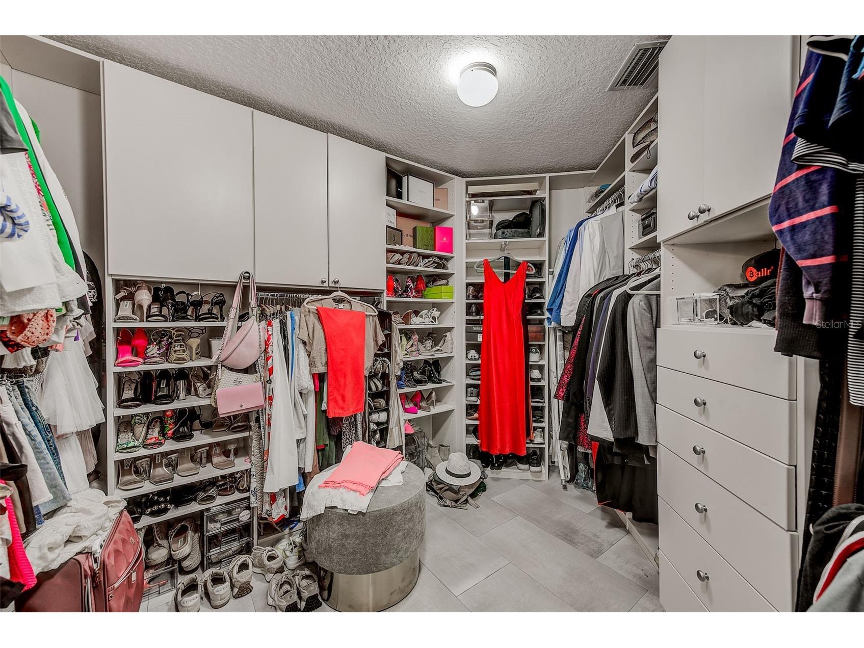 7462 Watersilk Drive N Pinellas Park FL 33782 TB8476831 image32