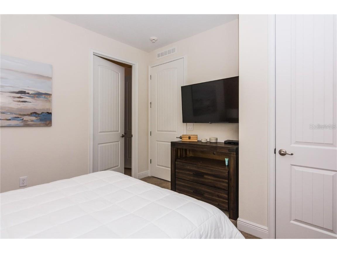 7463 Marker Avenue Kissimmee FL 34747 O6290432 image19