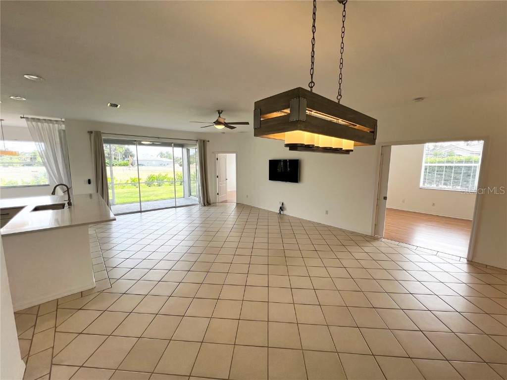 7463 Ridge Road Sarasota FL 34238 A4667970 image6