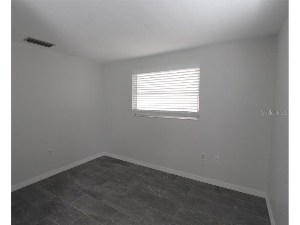 7464 Cass Circle Sarasota FL 34231 A4671739 image15