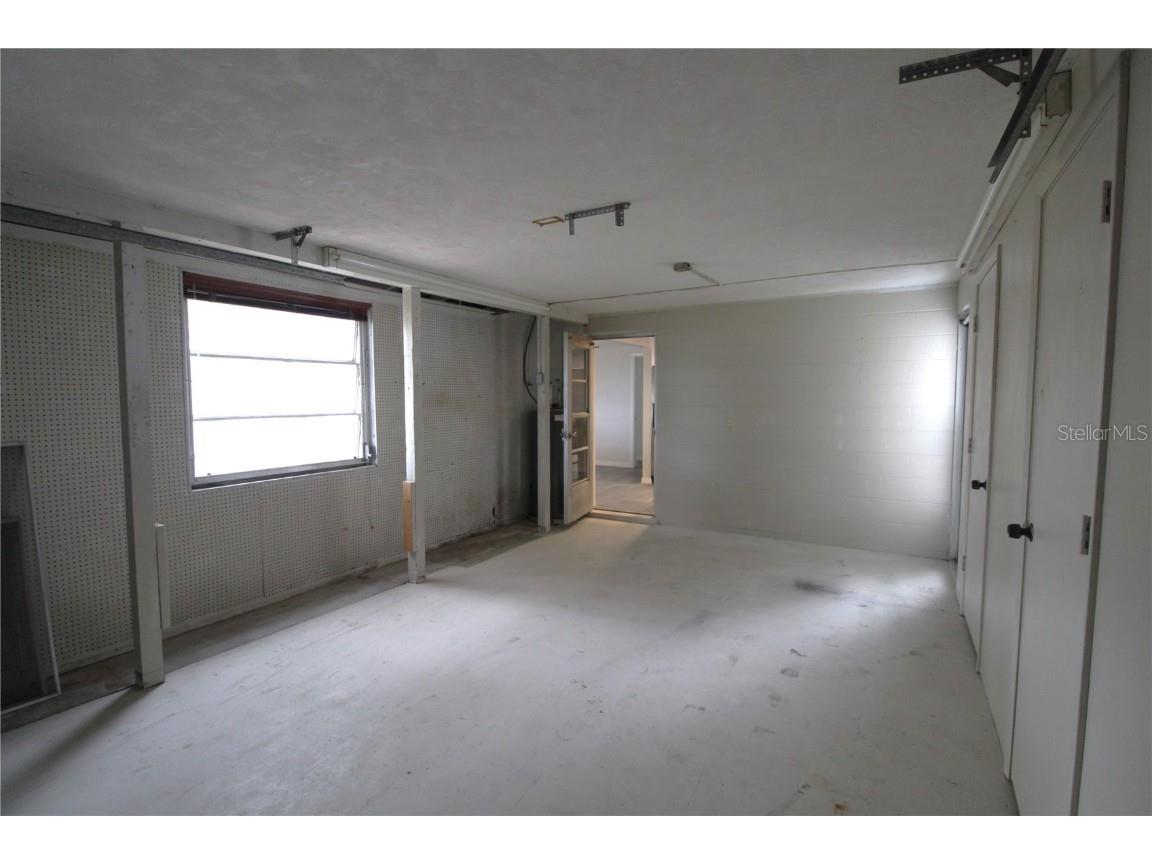 7464 Cass Circle Sarasota FL 34231 A4671739 image23