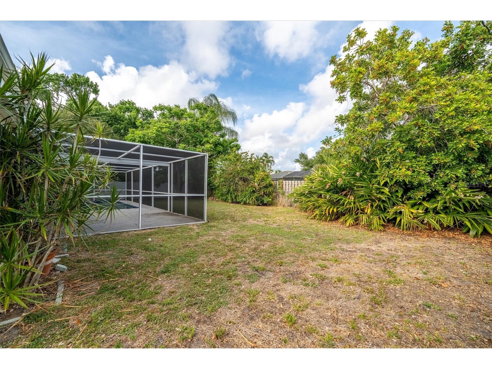 7464 Cass Circle Sarasota FL 34231 A4692133 image33