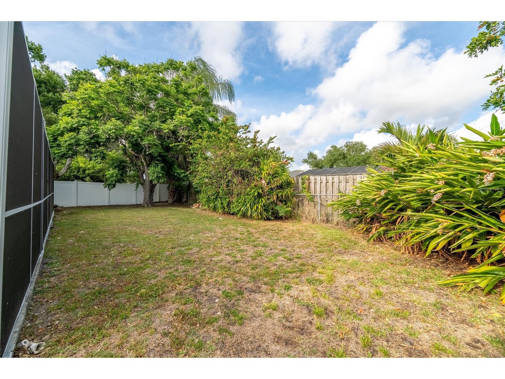 7464 Cass Circle Sarasota FL 34231 A4692133 image34