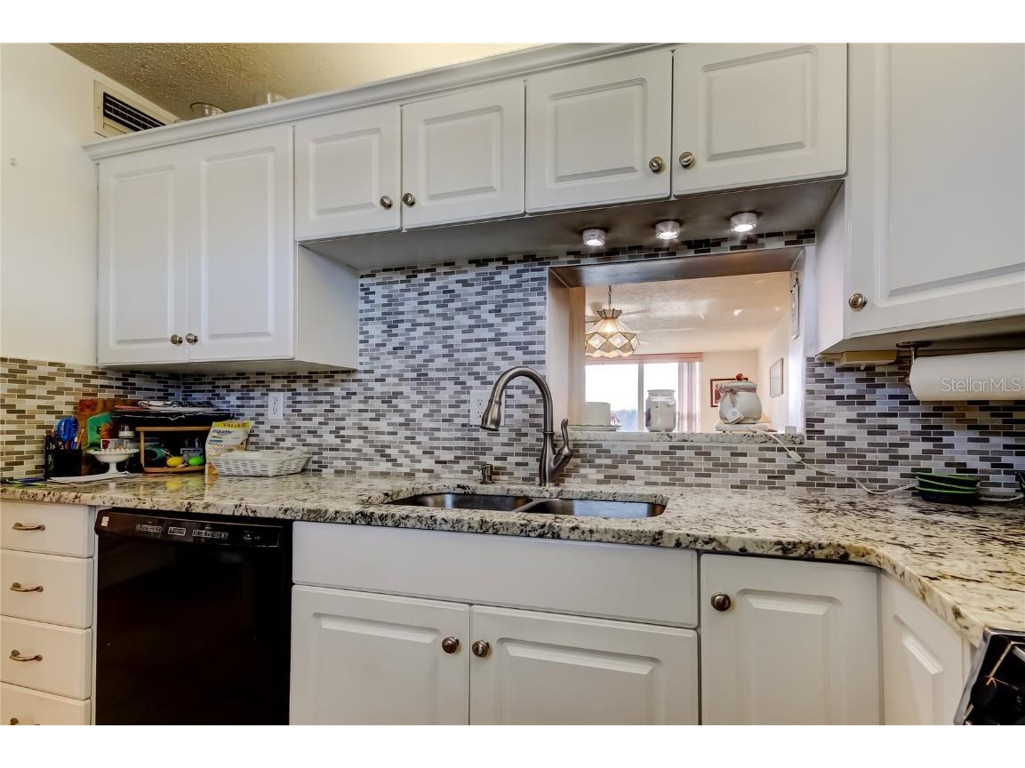 7465 Bay Island Drive S #213 South Pasadena FL 33707 - INTRACOASTAL WATERWAY TB8387834 image14