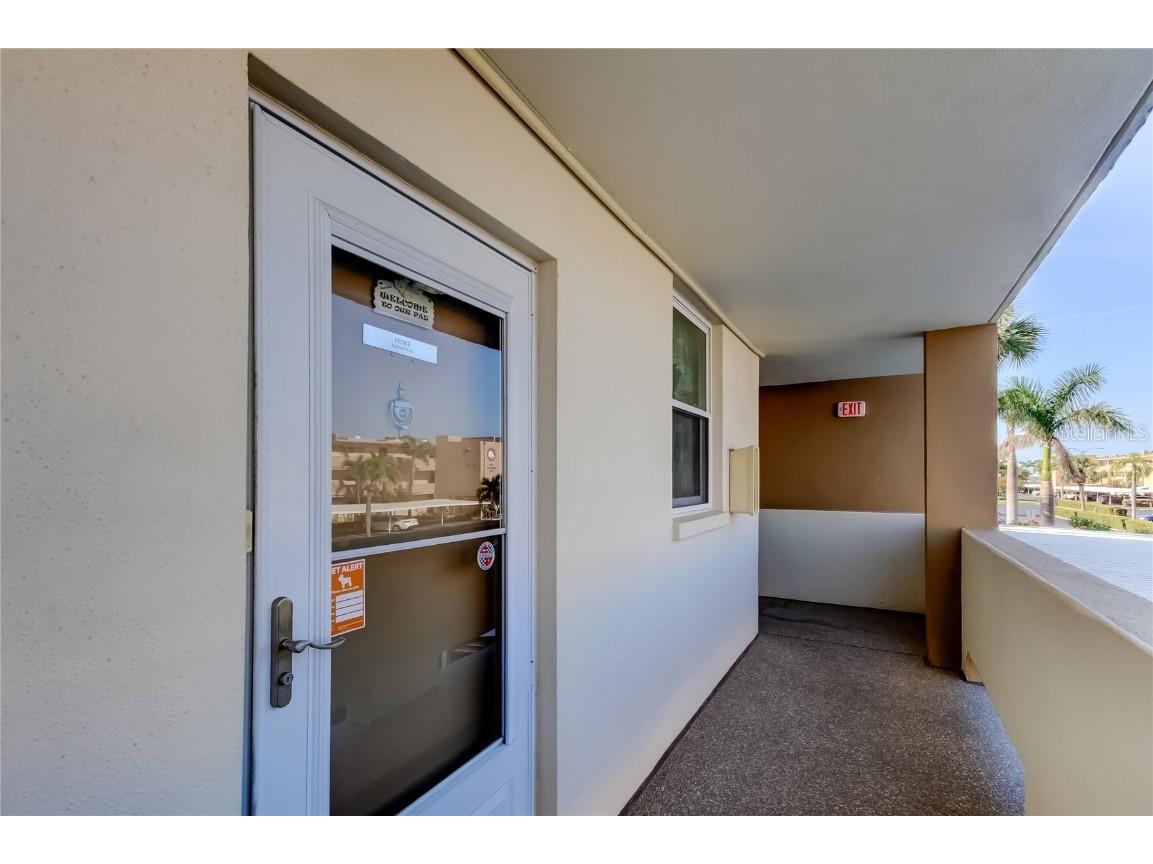 7465 Bay Island Drive S #213 South Pasadena FL 33707 - INTRACOASTAL WATERWAY TB8387834 image3