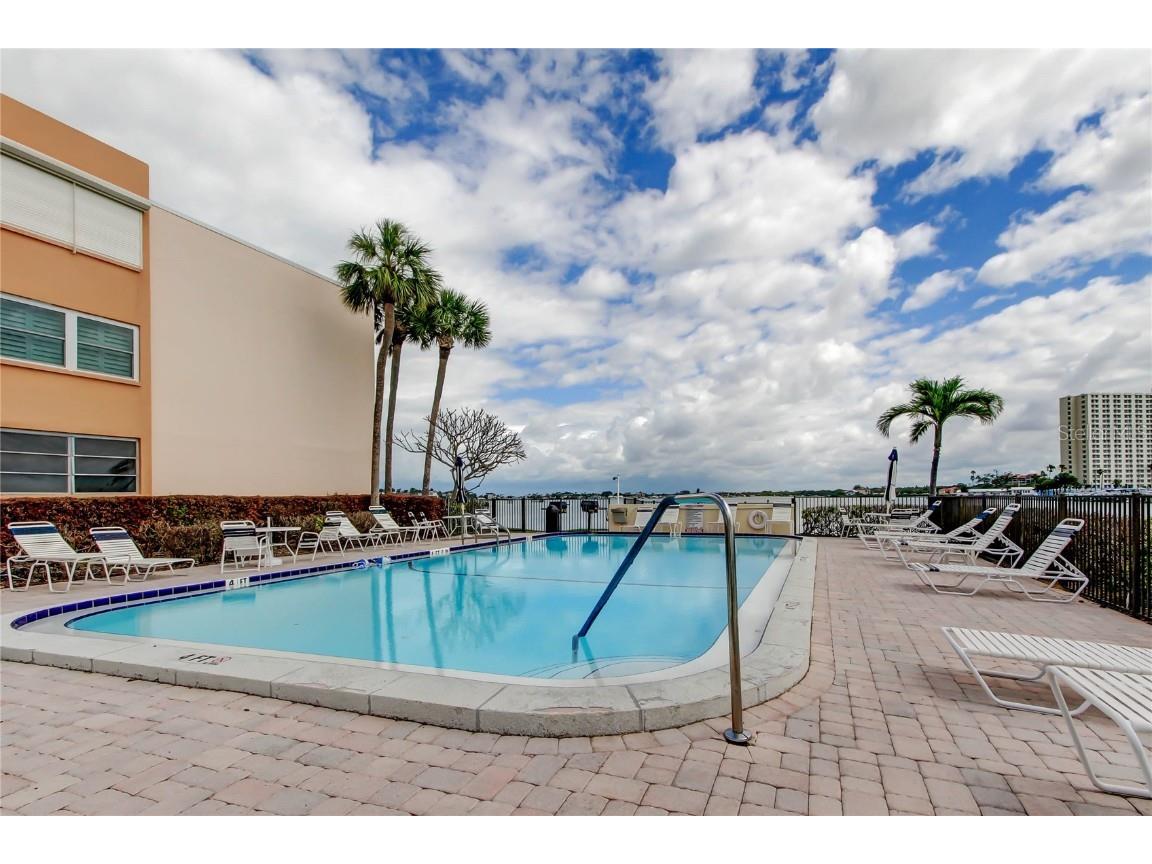 7465 Bay Island Drive S #213 South Pasadena FL 33707 - INTRACOASTAL WATERWAY TB8387834 image33