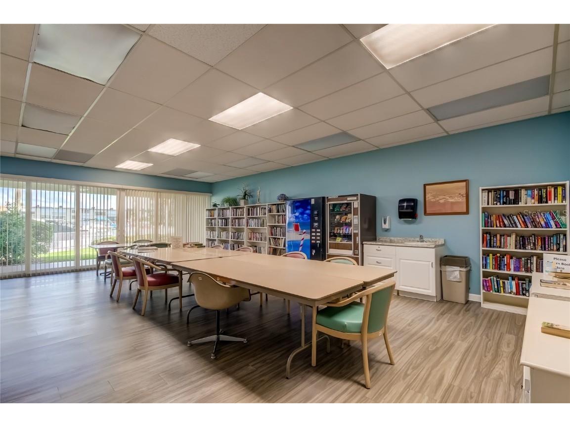 7465 Bay Island Drive S #213 South Pasadena FL 33707 - INTRACOASTAL WATERWAY TB8387834 image36