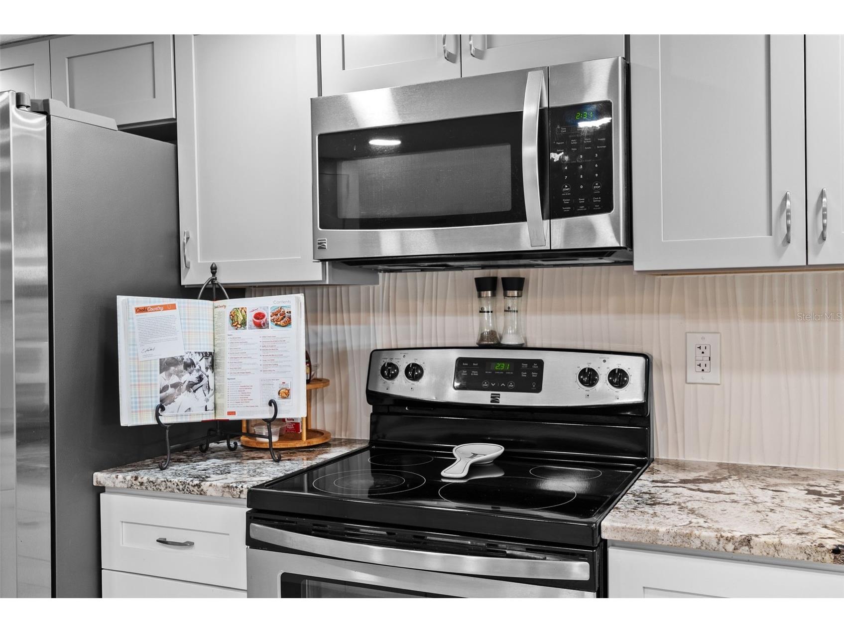 7466 Apache Trail Spring Hill FL 34606 W7887671 image23