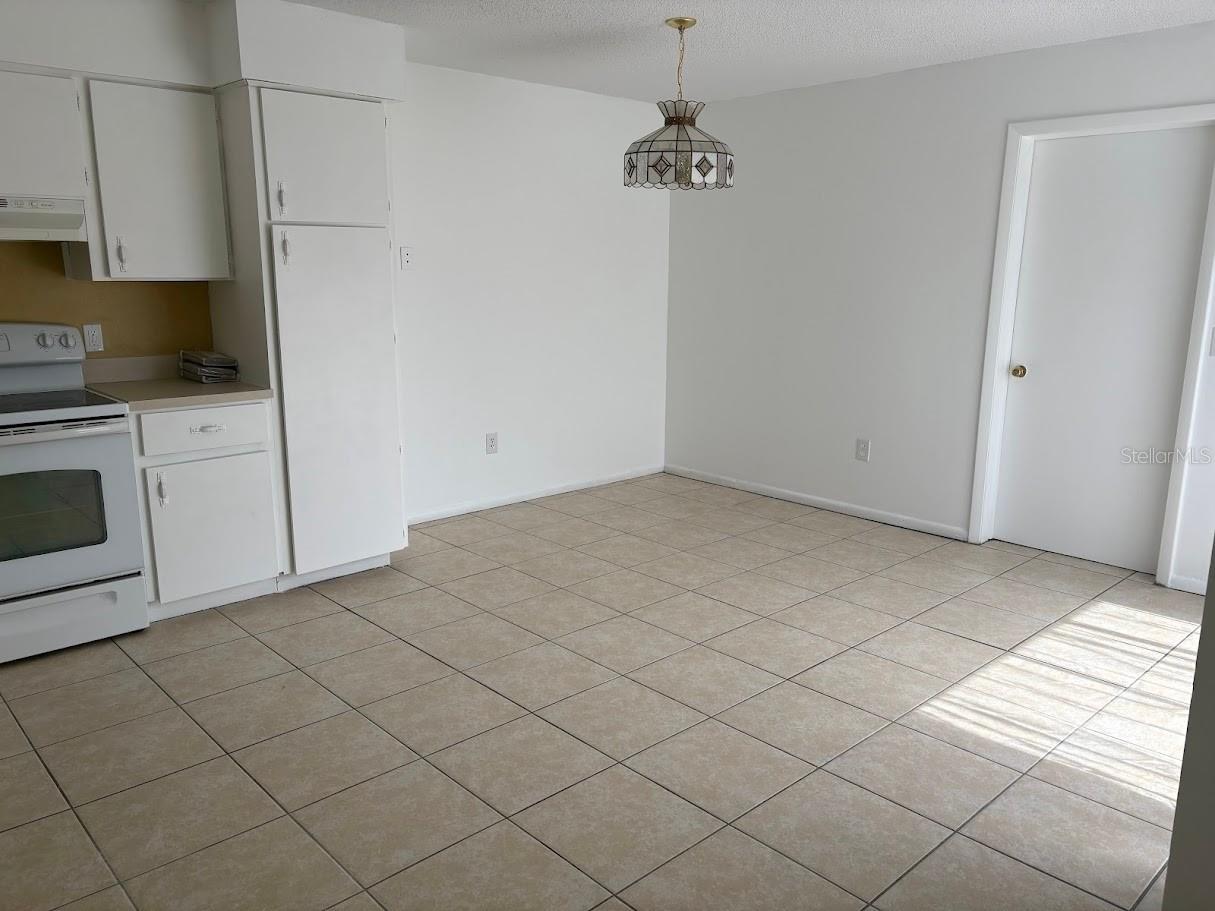 7467 Mead Drive Spring Hill FL 34606 W7886919 image5