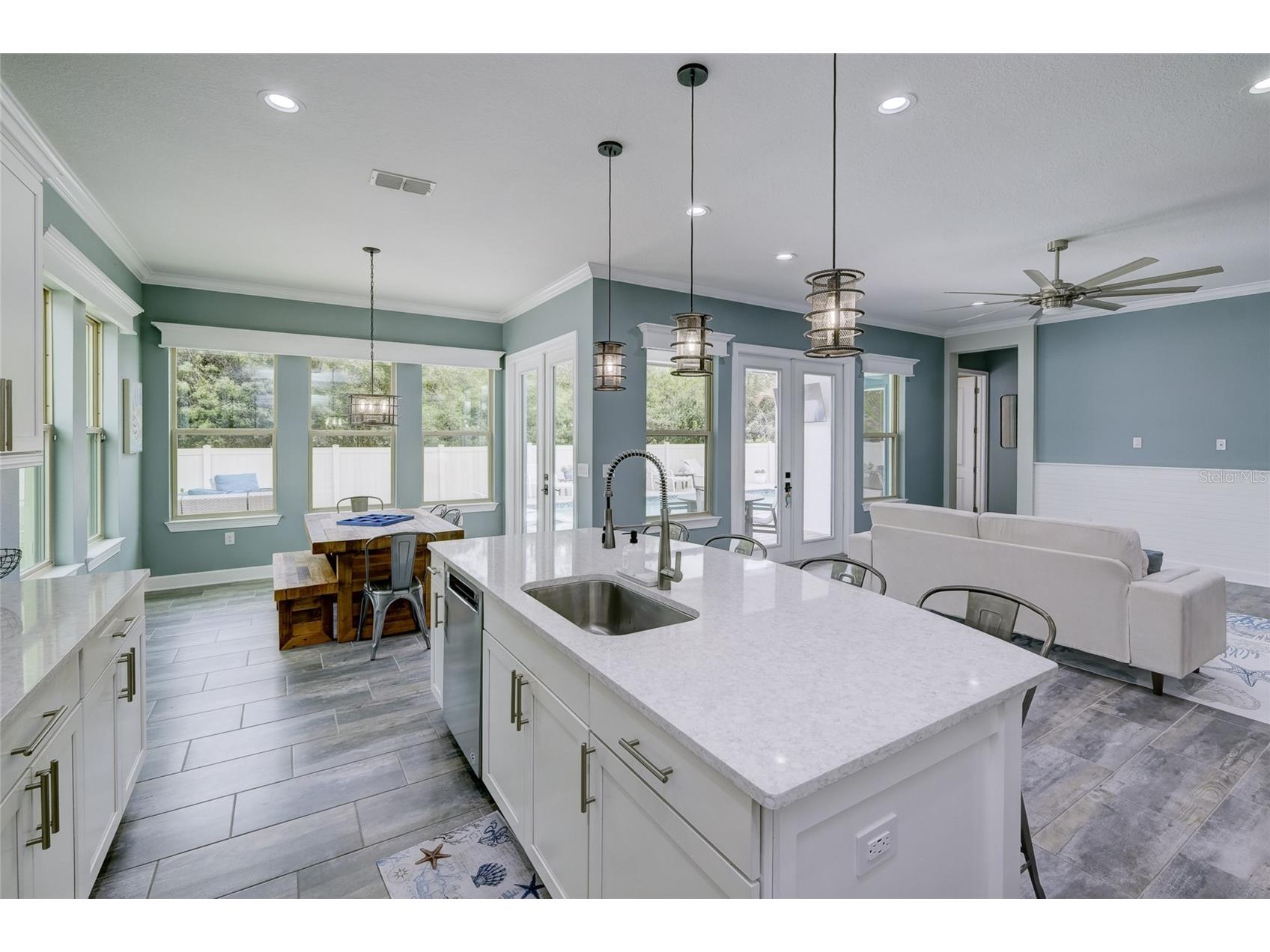 747 116th Court NE Bradenton FL 34212 A4685915 image23