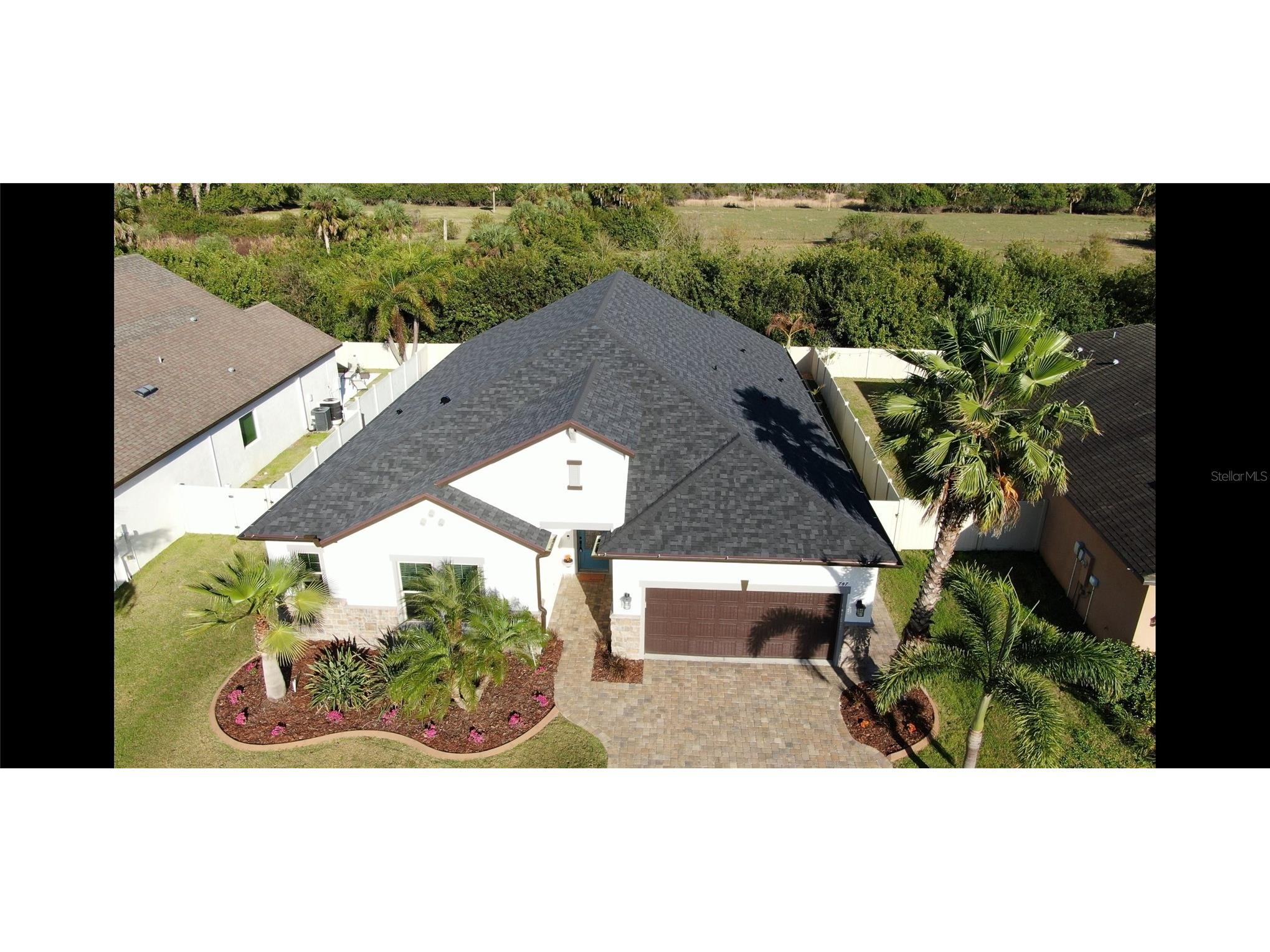 747 116th Court NE Bradenton FL 34212 A4685915 image3