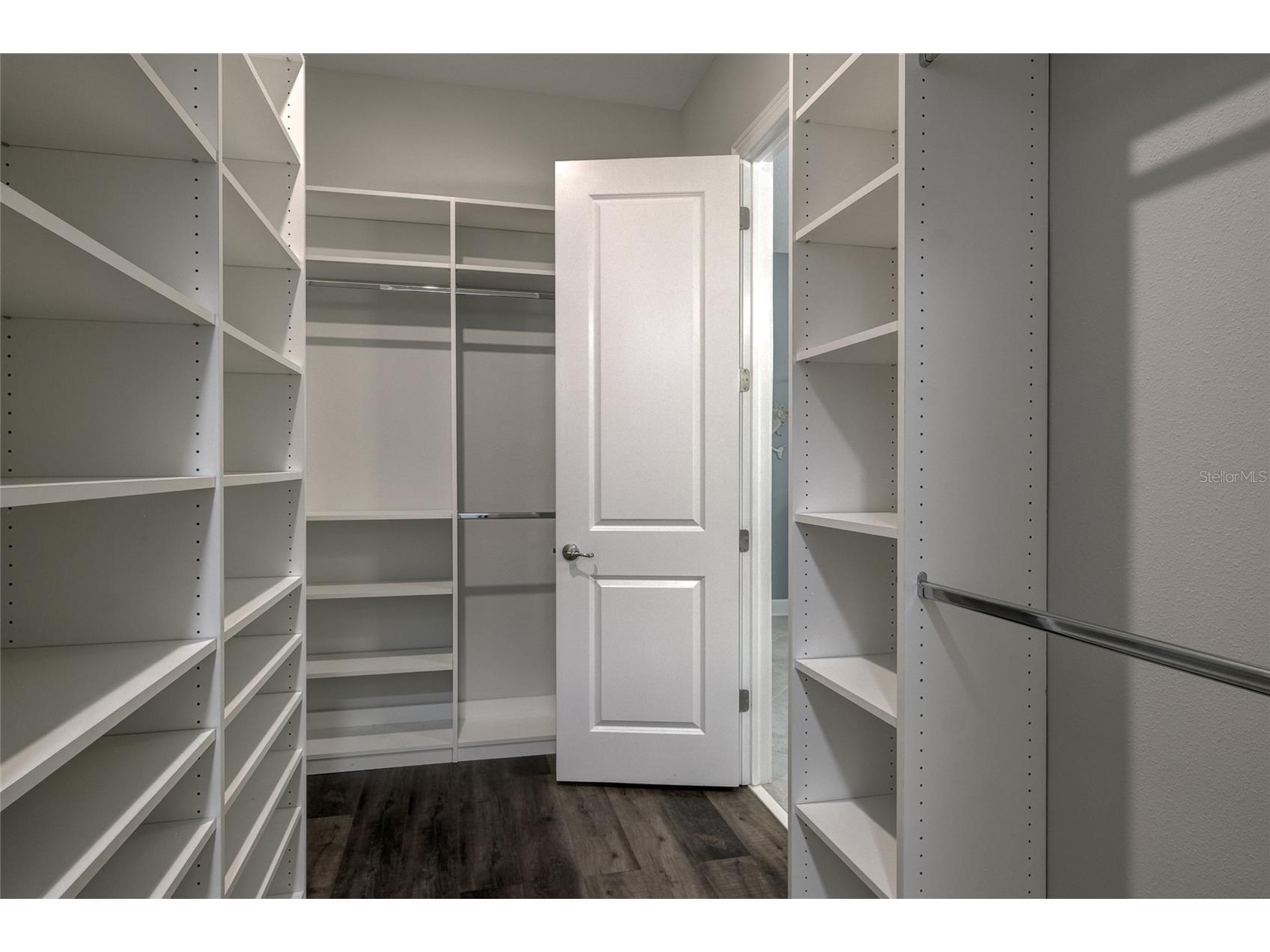 747 116th Court NE Bradenton FL 34212 A4685915 image33