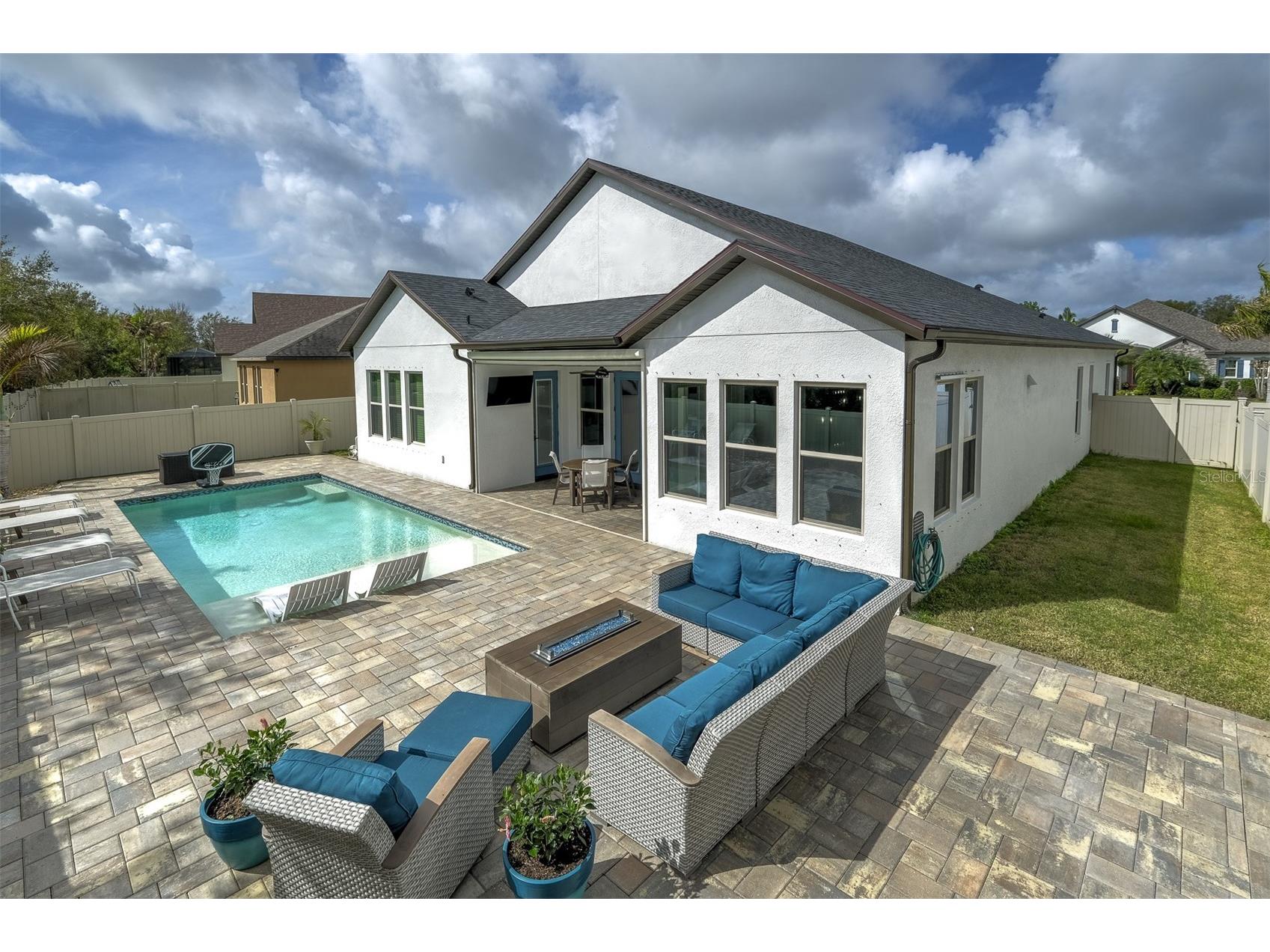747 116th Court NE Bradenton FL 34212 A4685915 image46