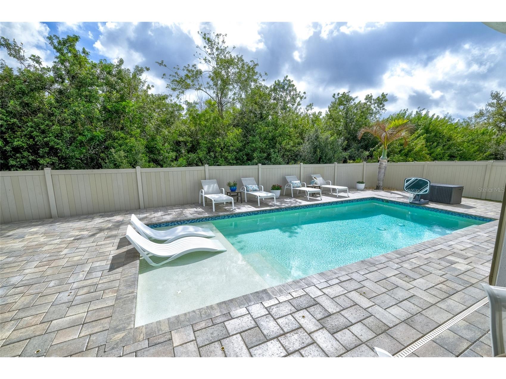 747 116th Court NE Bradenton FL 34212 A4685915 image50