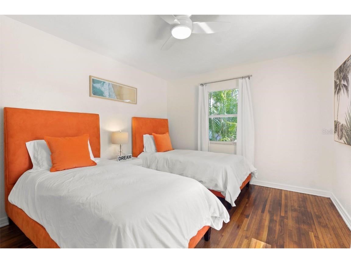 747 39th Avenue NE Saint Petersburg FL 33703 TB8461799 image12