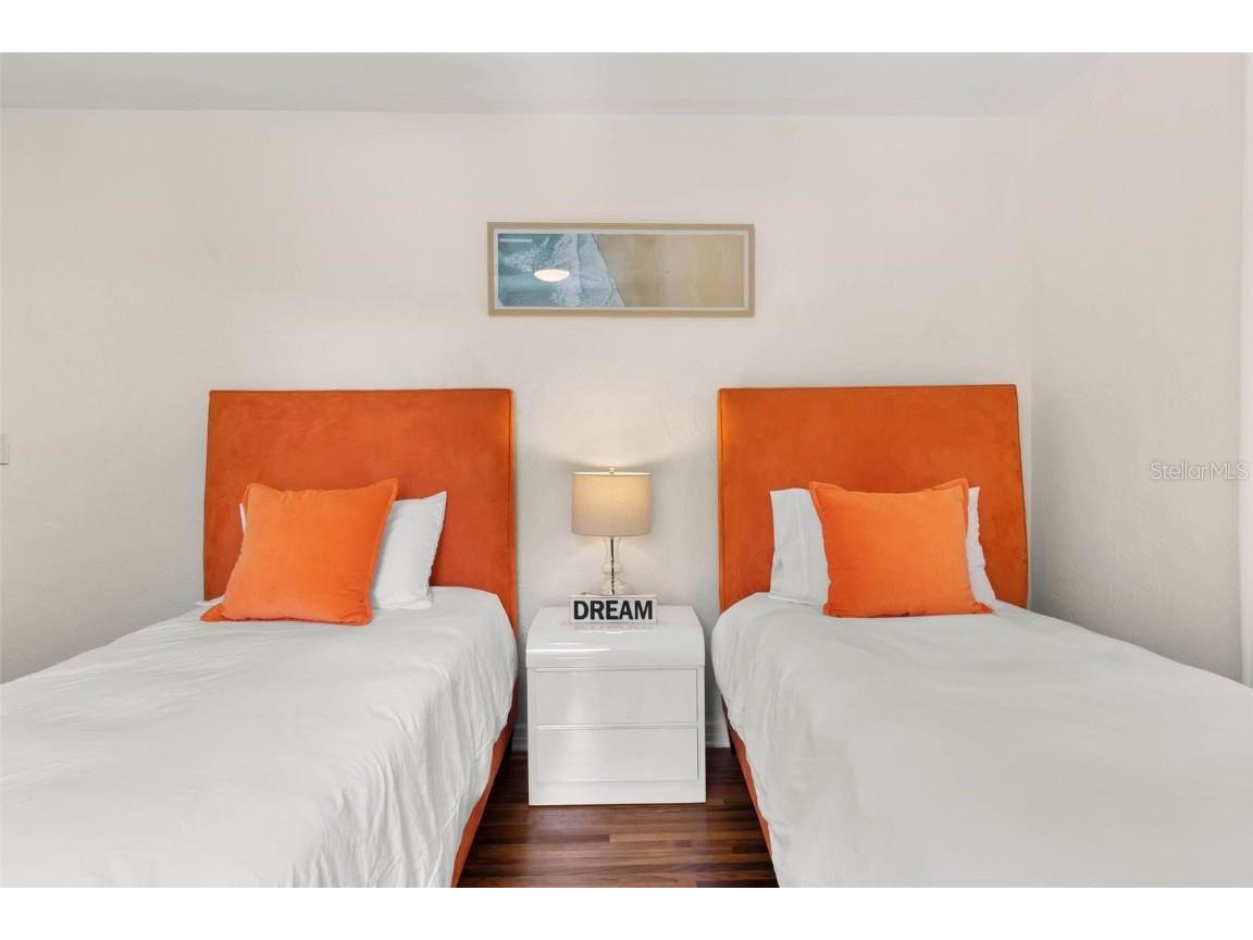 747 39th Avenue NE Saint Petersburg FL 33703 TB8461799 image13