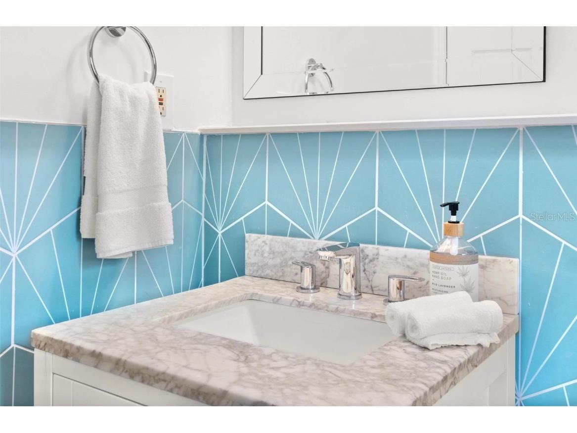 747 39th Avenue NE Saint Petersburg FL 33703 TB8461799 image19