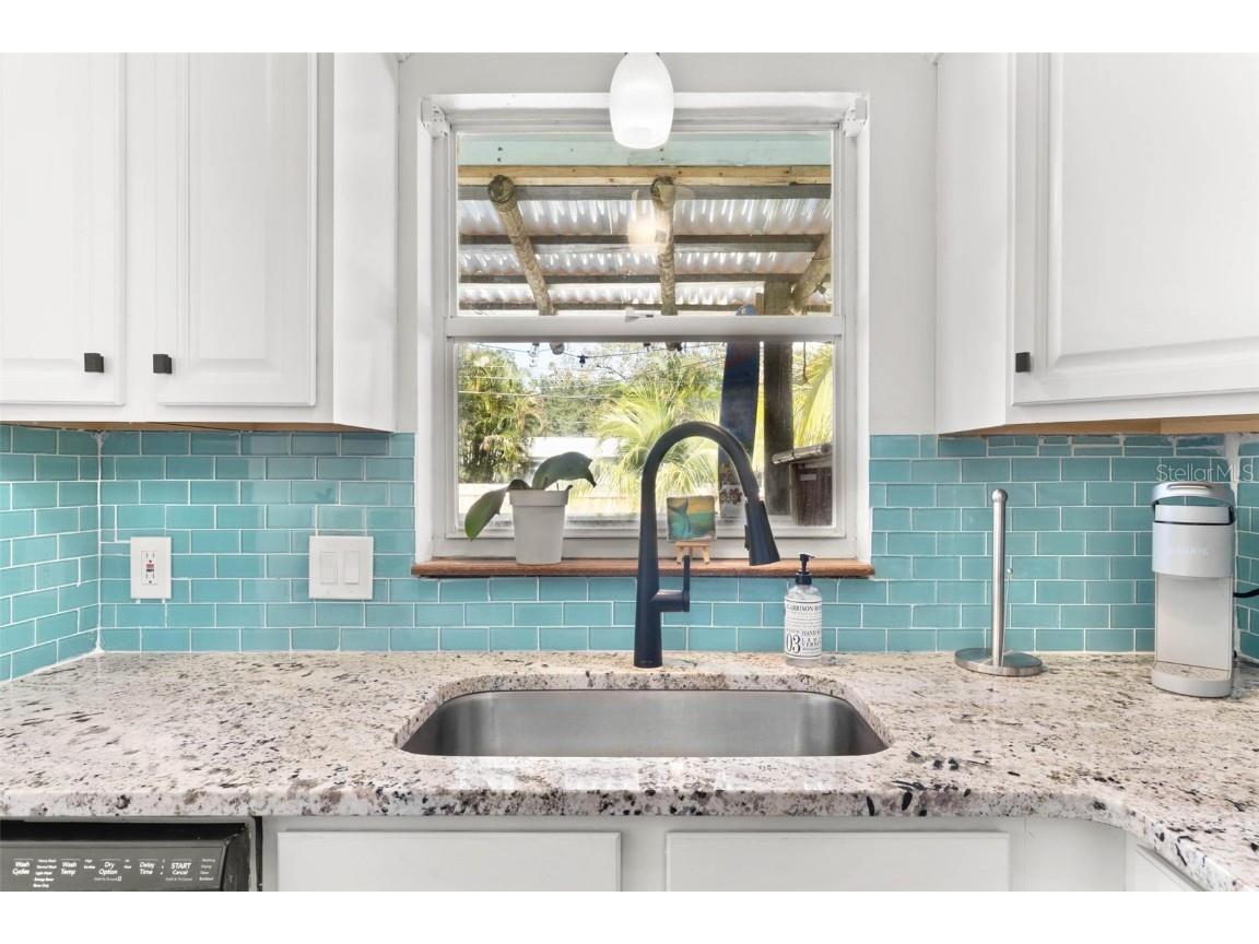 747 39th Avenue NE Saint Petersburg FL 33703 TB8461799 image29