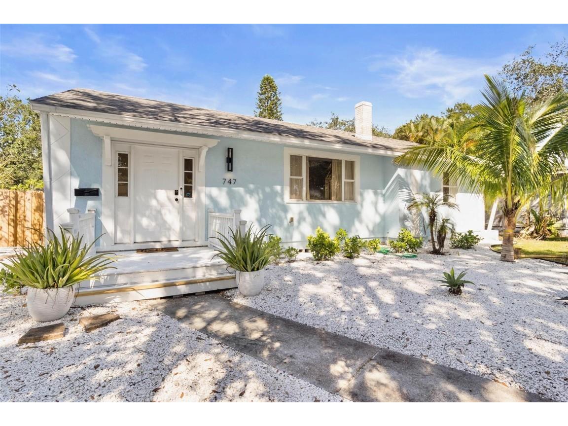 747 39th Avenue NE Saint Petersburg FL 33703 TB8461799 image3