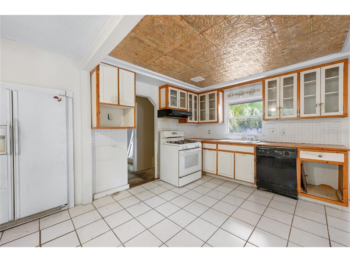 747 42nd Street Sarasota FL 34234 A4667598 image19