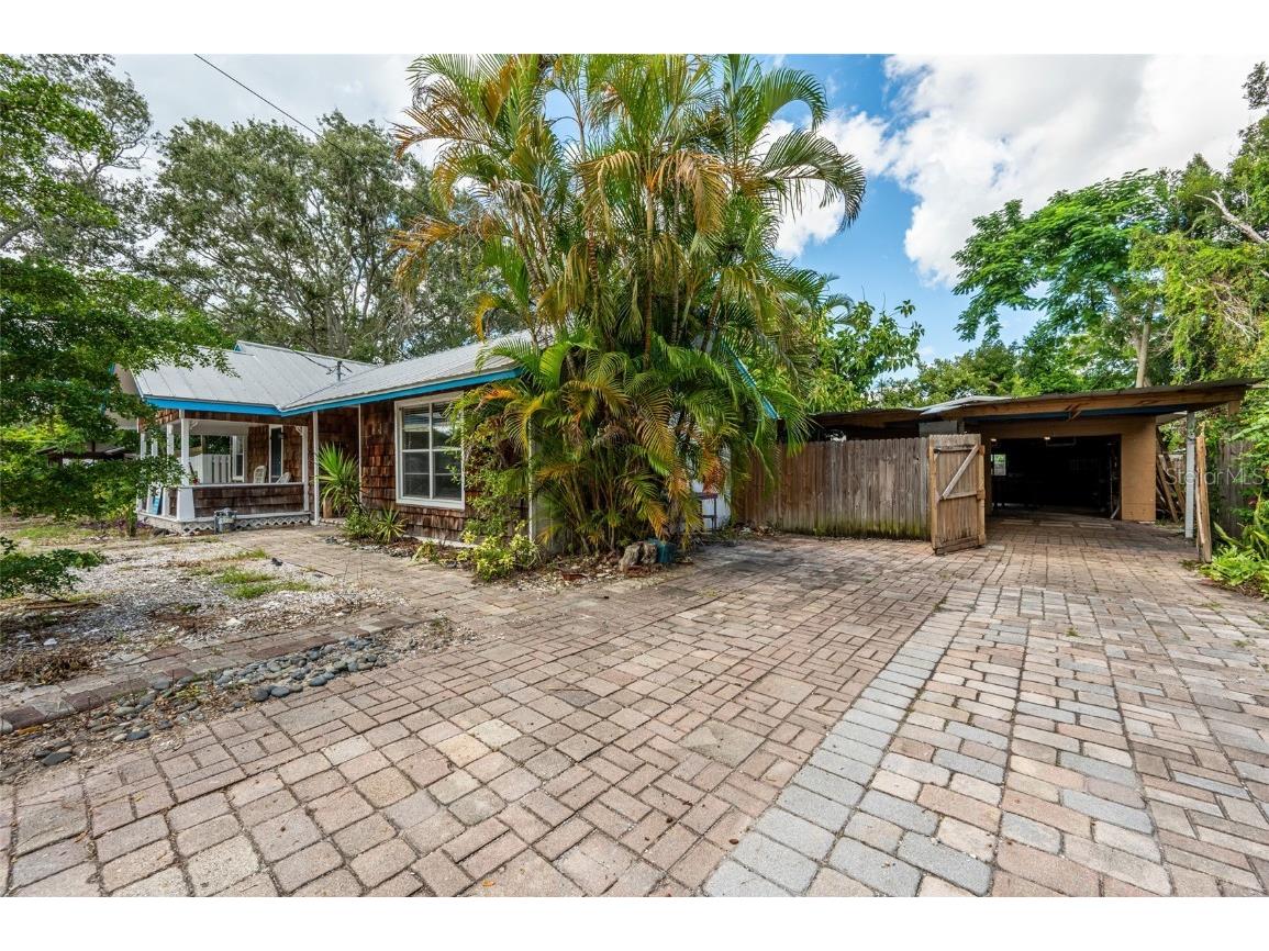 747 42nd Street Sarasota FL 34234 A4667598 image4