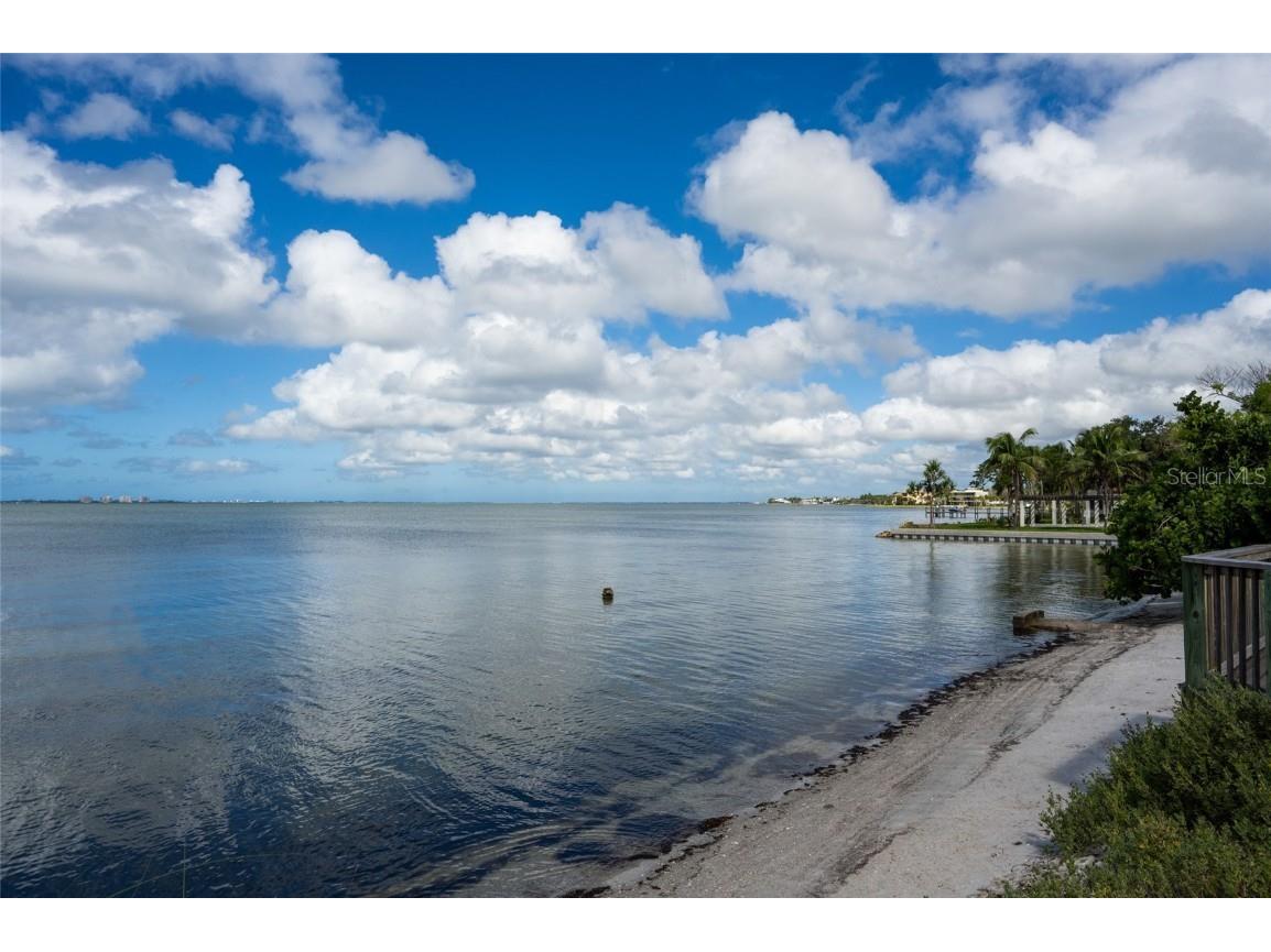 747 42nd Street Sarasota FL 34234 A4667598 image44