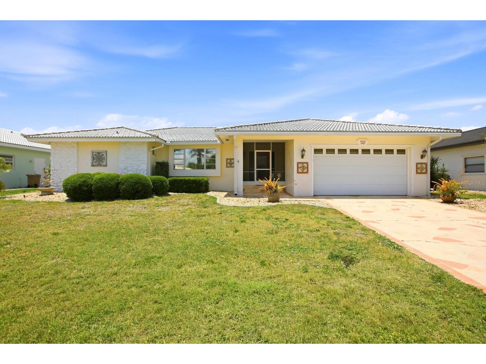 747 Bal Harbor Boulevard Punta Gorda FL 33950 - SAILFISH ESTUARY A4694402 image1