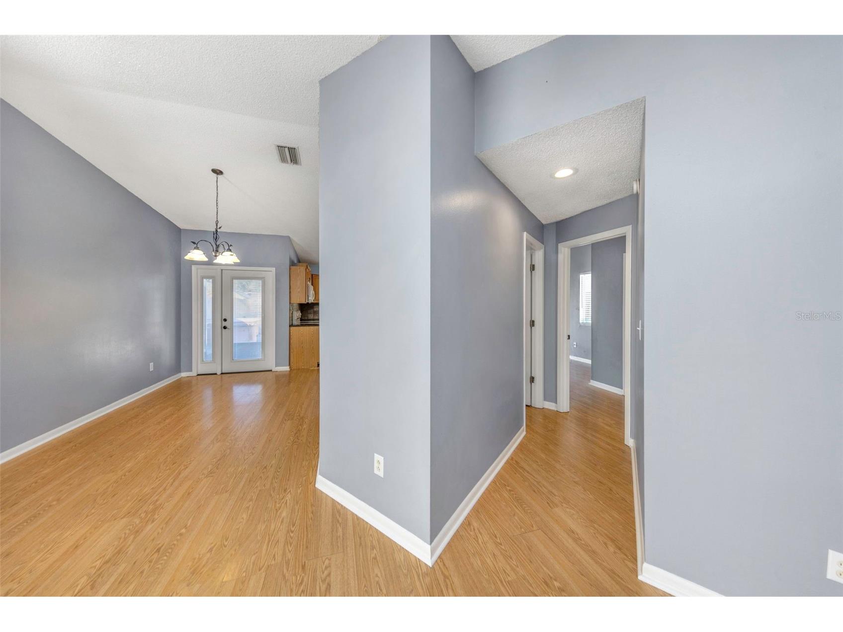 747 Brook Street Largo FL 33770 TB8472577 image16