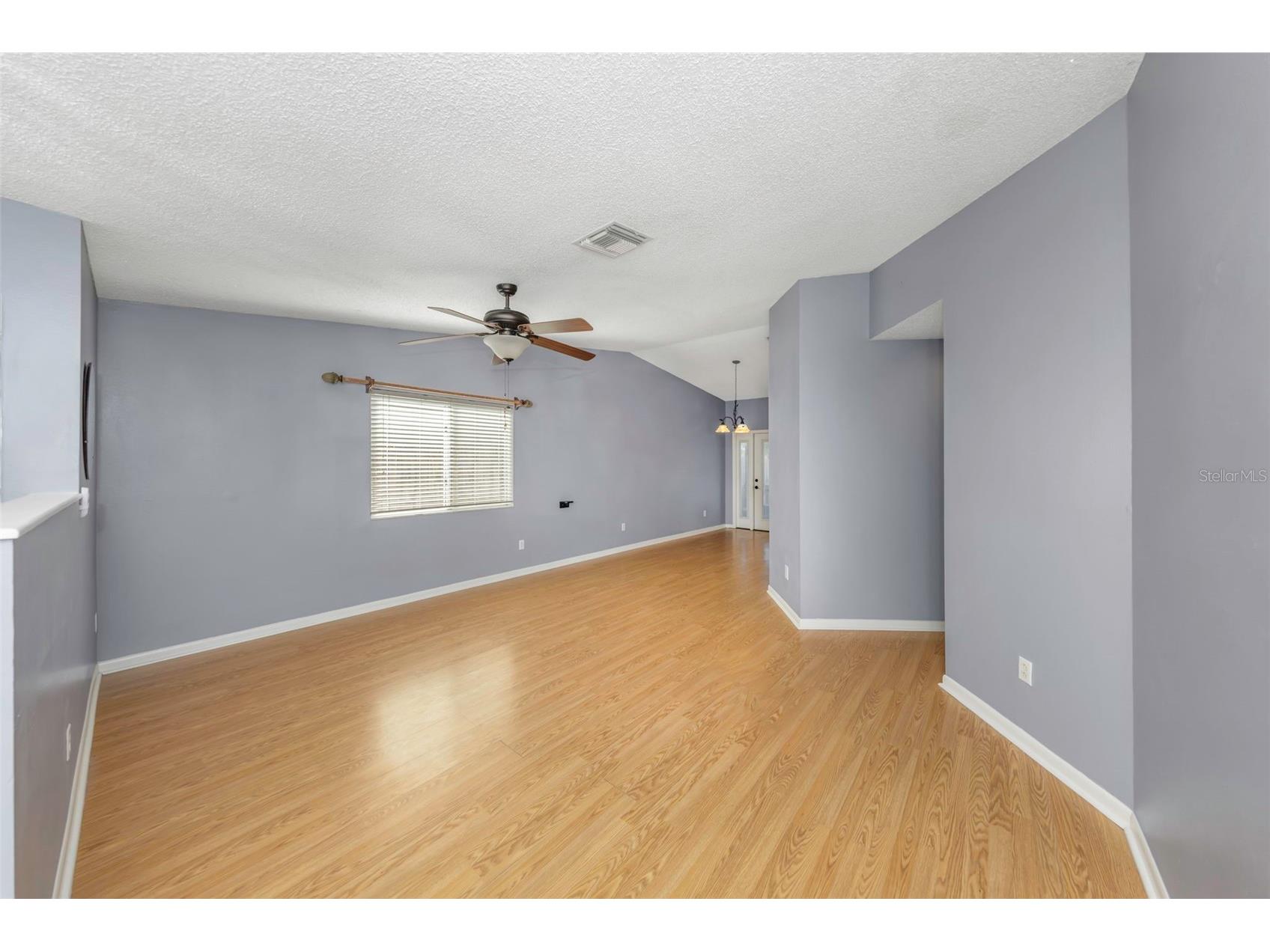 747 Brook Street Largo FL 33770 TB8472577 image4