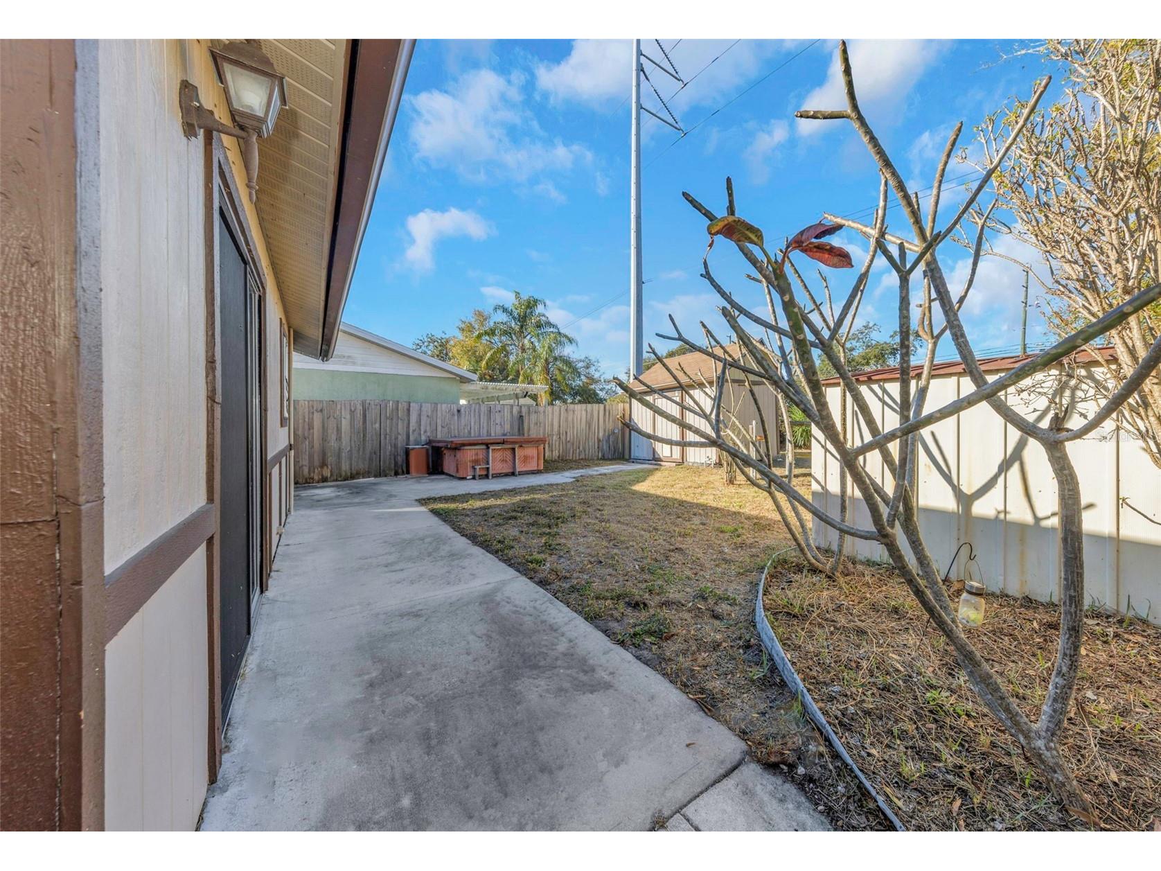 747 Brook Street Largo FL 33770 TB8472577 image43