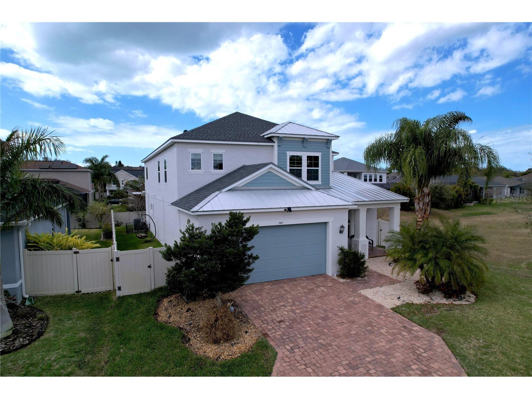 747 Cajeput Loop Tarpon Springs FL 34689 W7882074 image1