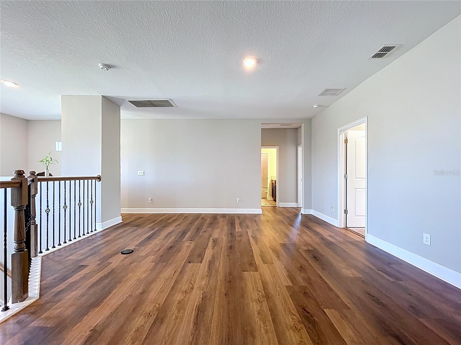 747 Cajeput Loop Tarpon Springs FL 34689 W7882074 image43