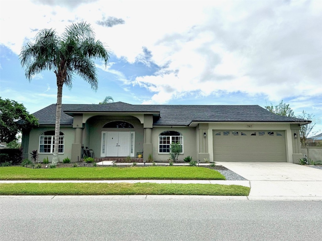 747 Hunters Run Boulevard Lakeland FL 33809 L4948263 image1