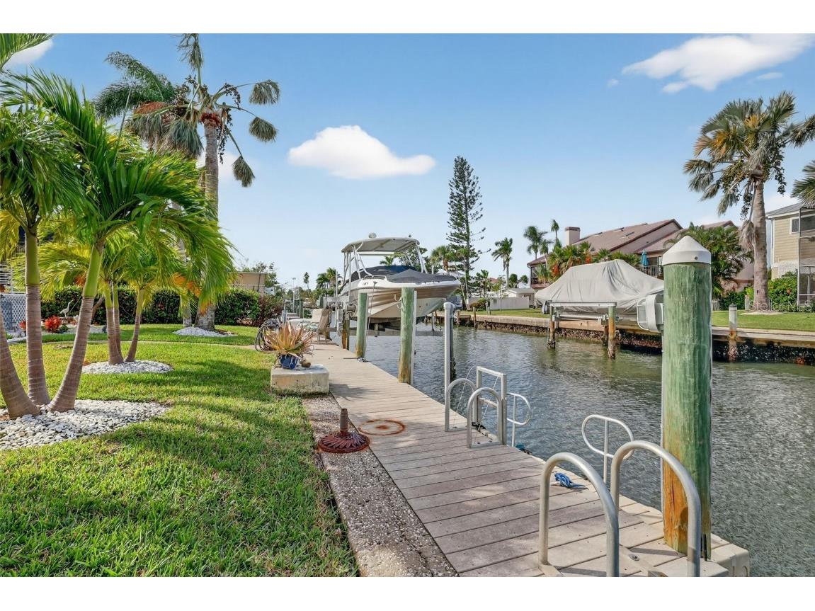 747 Marbury Lane Longboat Key FL 34228 A4671883 image48