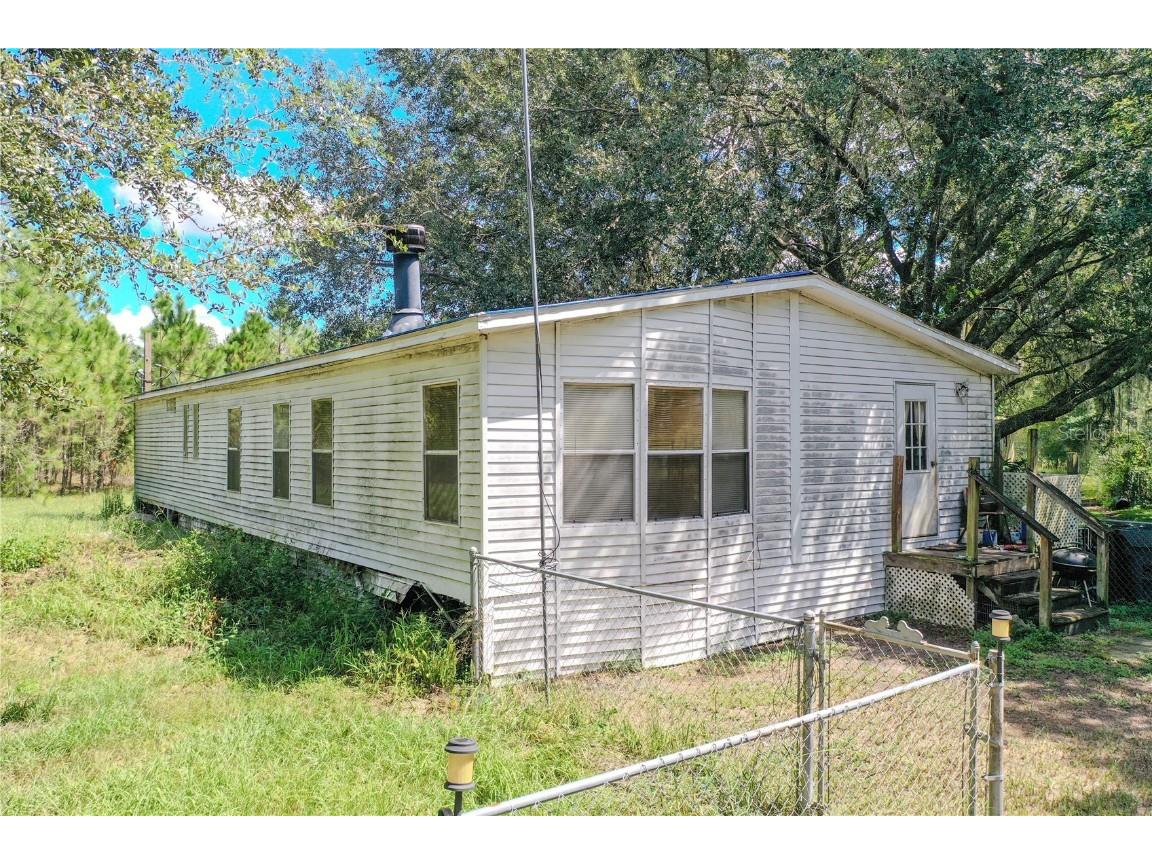 747 Miranda Trail Lakeland FL 33809 P4936324 image1