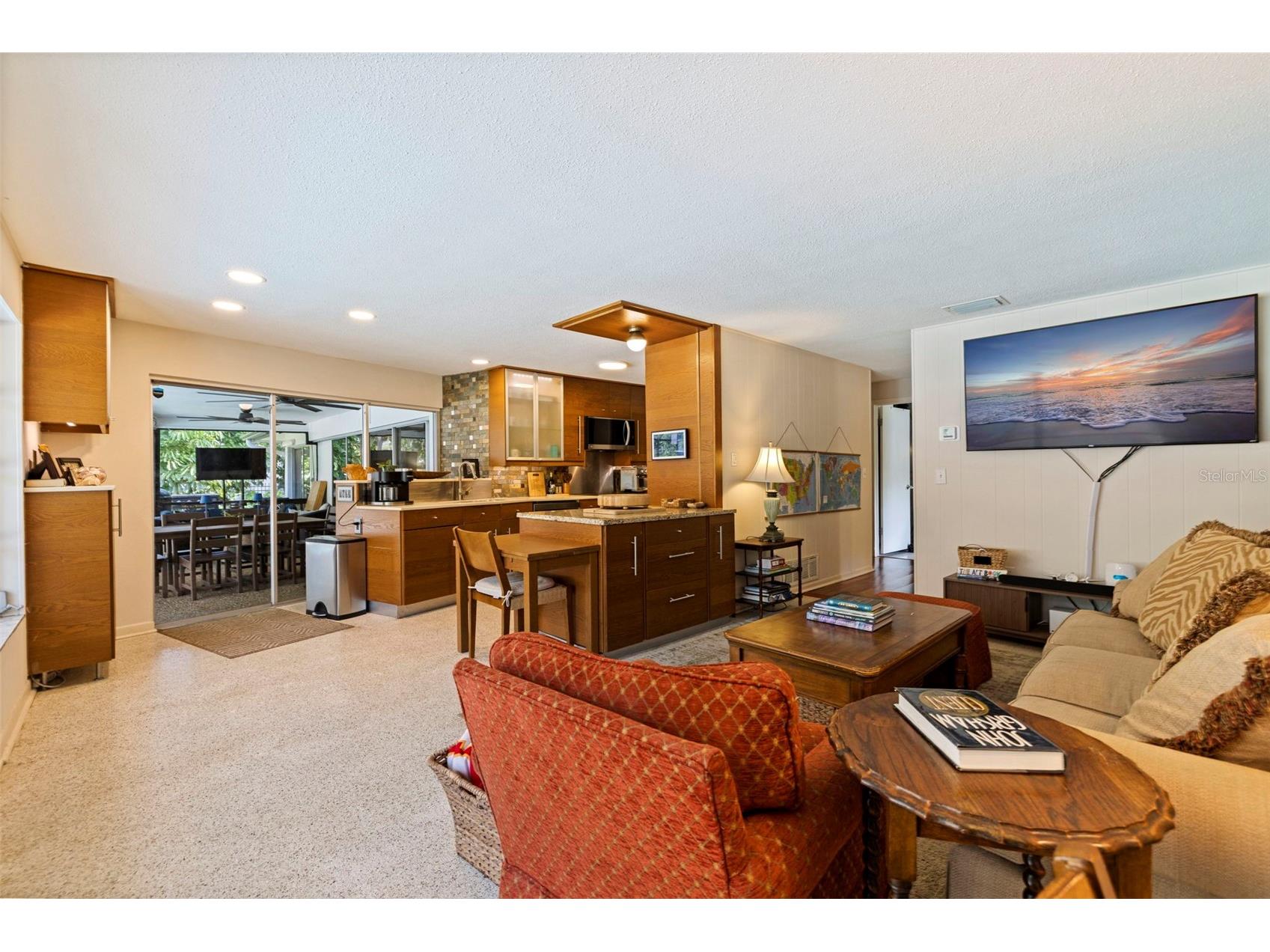 747 Sabal Court S Saint Petersburg FL 33705 TB8509422 image10