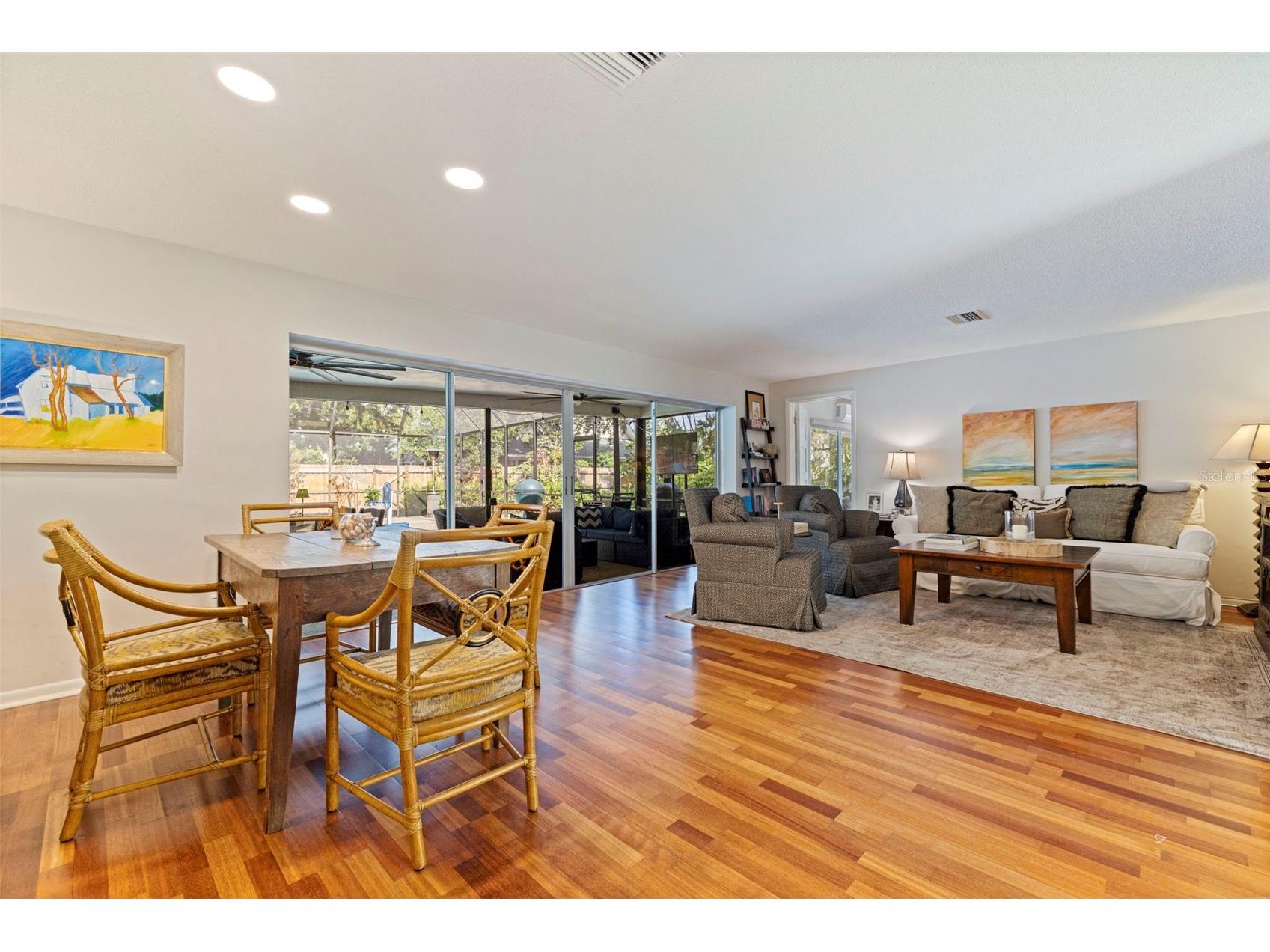 747 Sabal Court S Saint Petersburg FL 33705 TB8509422 image13