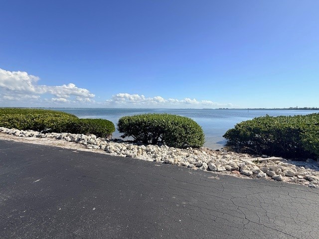 747 Saint Judes Drive S #2 Longboat Key FL 34228 A4682877 image6