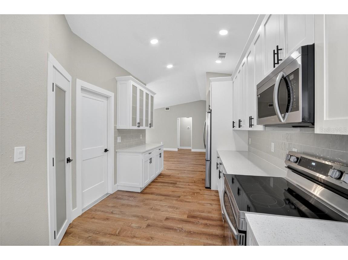 747 Stillview Circle Brandon FL 33510 TB8409023 image26