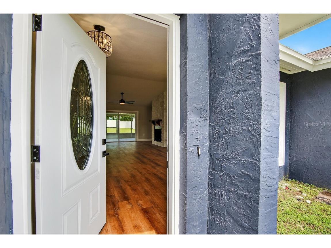 747 Stillview Circle Brandon FL 33510 TB8409023 image9