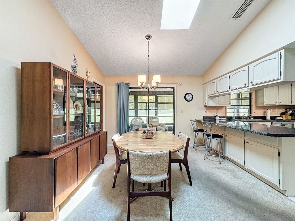 7470 Allen Dr Weeki Wachee FL 34613 W7867872 image13