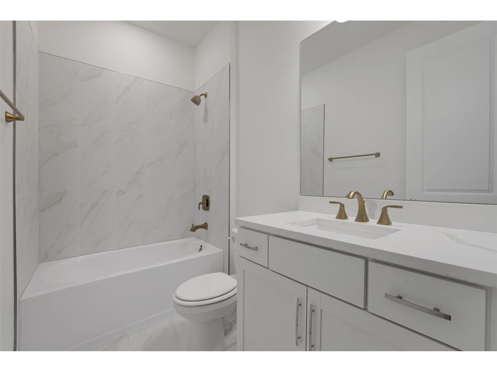 7470 Sea Manatee Street Parrish FL 34219 - SEAIRE LAGOON G5105760 image33