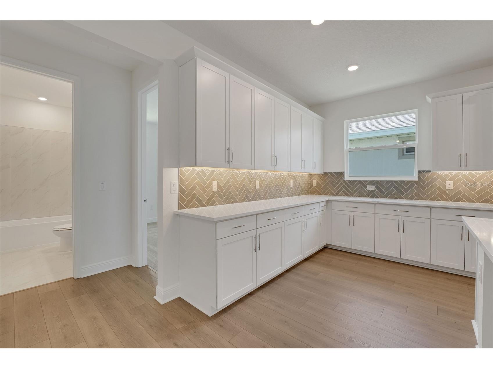 7470 Sea Manatee Street Parrish FL 34219 - SEAIRE LAGOON G5105760 image34