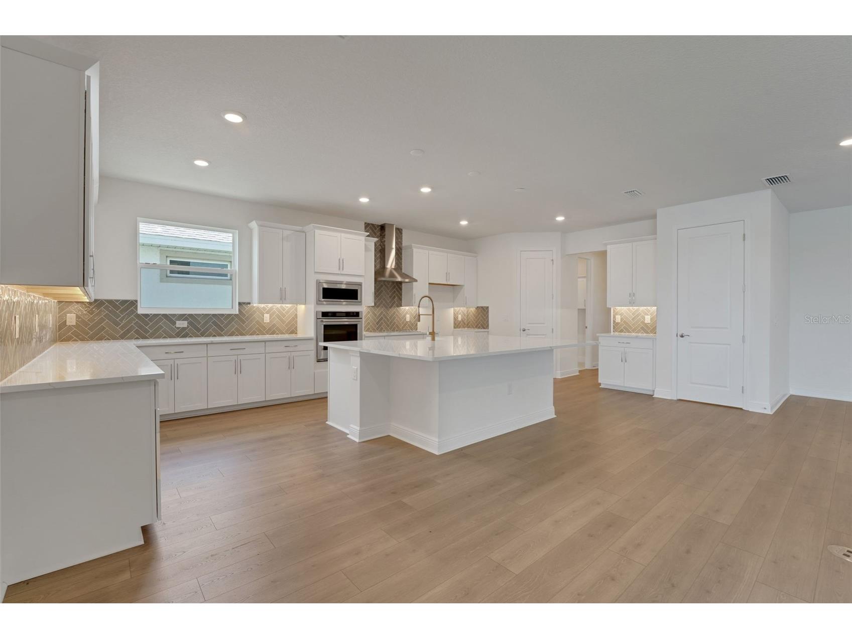 7470 Sea Manatee Street Parrish FL 34219 - SEAIRE LAGOON G5105760 image36