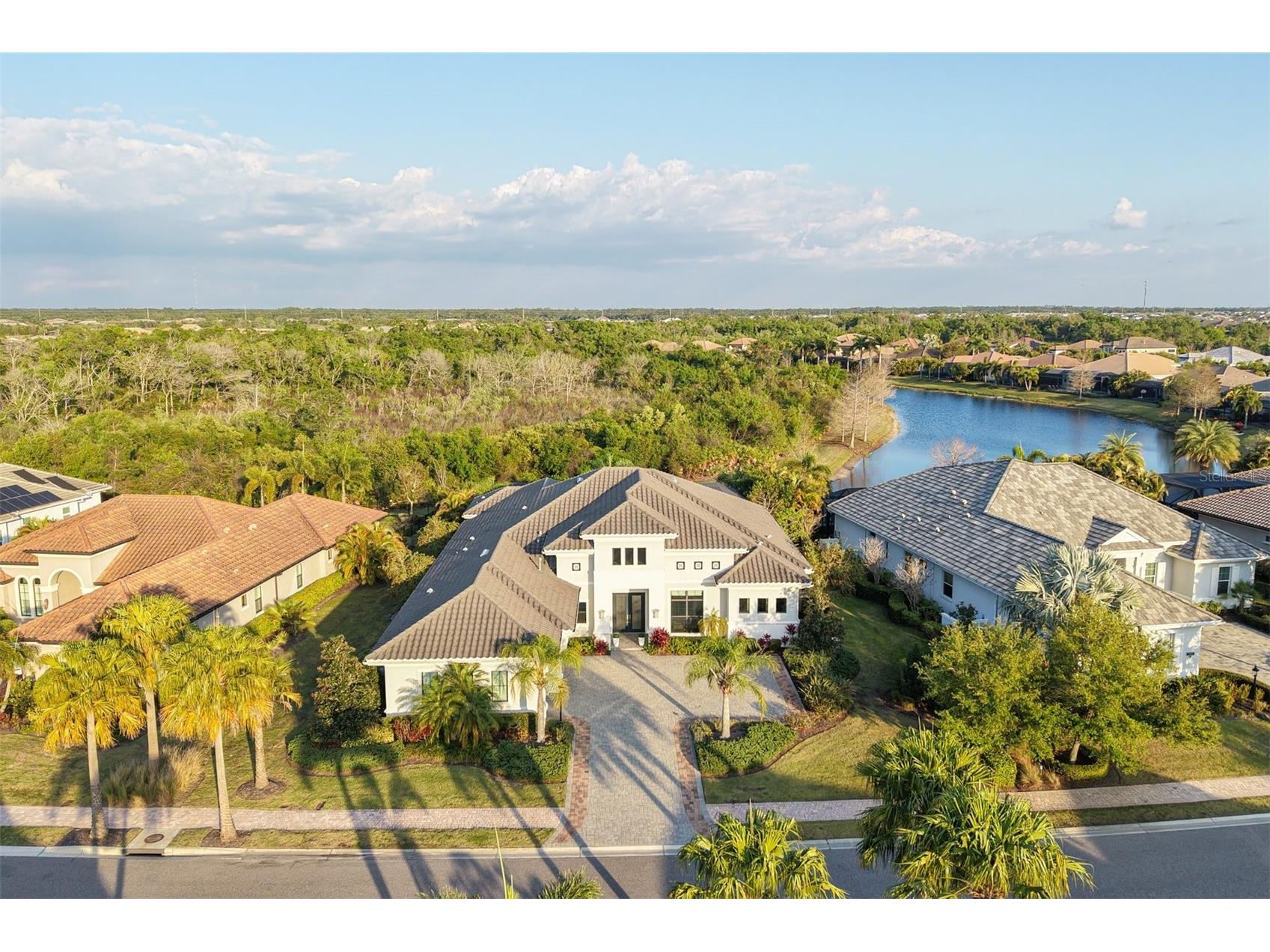 7473 Seacroft Cove Lakewood Ranch FL 34202 A4686729 image4