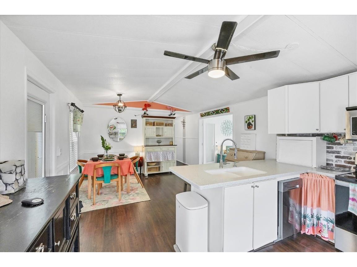 7474 Danvers Circle Port Charlotte FL 33981 - BUTTERFORD WATERWAY D6144452 image12