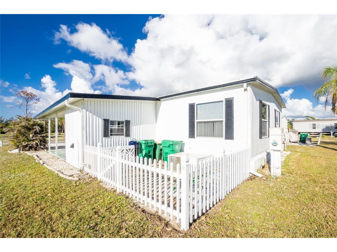 7474 Fulmar Avenue Port Charlotte FL 33981 - BUTTERFORD WATERWAY C7502086 image26