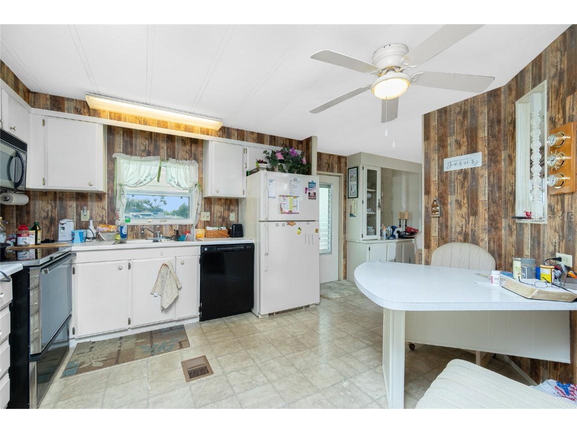 7474 Fulmar Avenue Port Charlotte FL 33981 - BUTTERFORD WATERWAY C7502086 image3