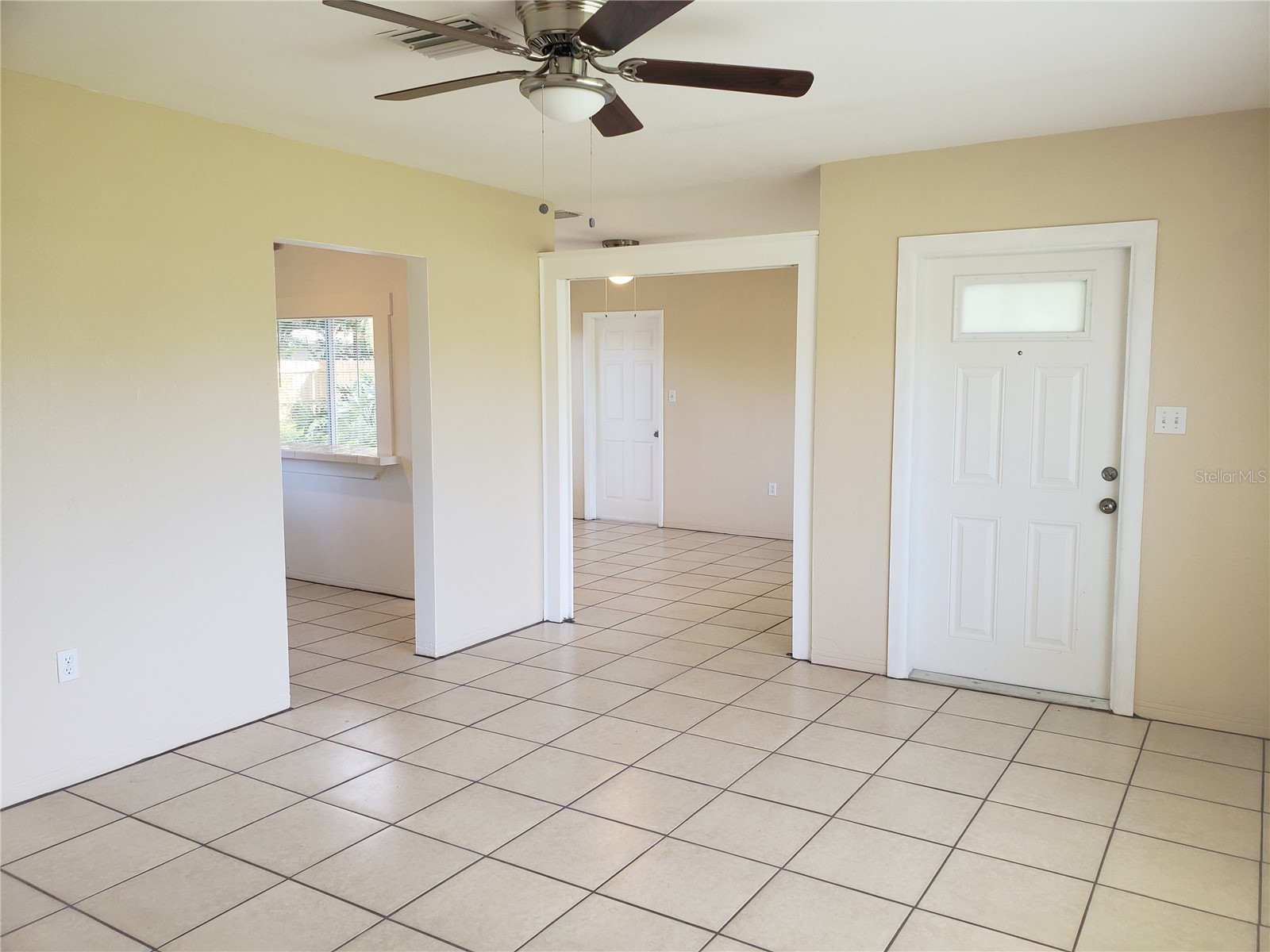 7475 19th Avenue N Saint Petersburg FL 33710 TB8510270 image3