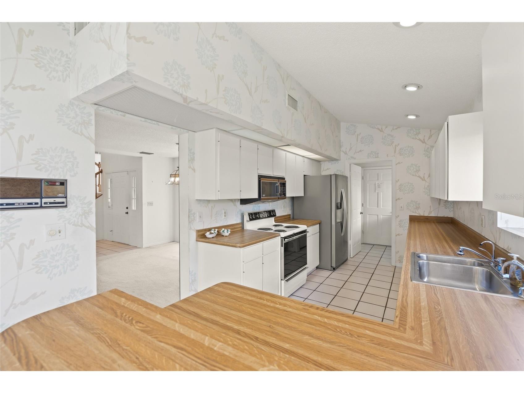 7475 Oak Moss Drive #20 Sarasota FL 34241 A4667884 image12